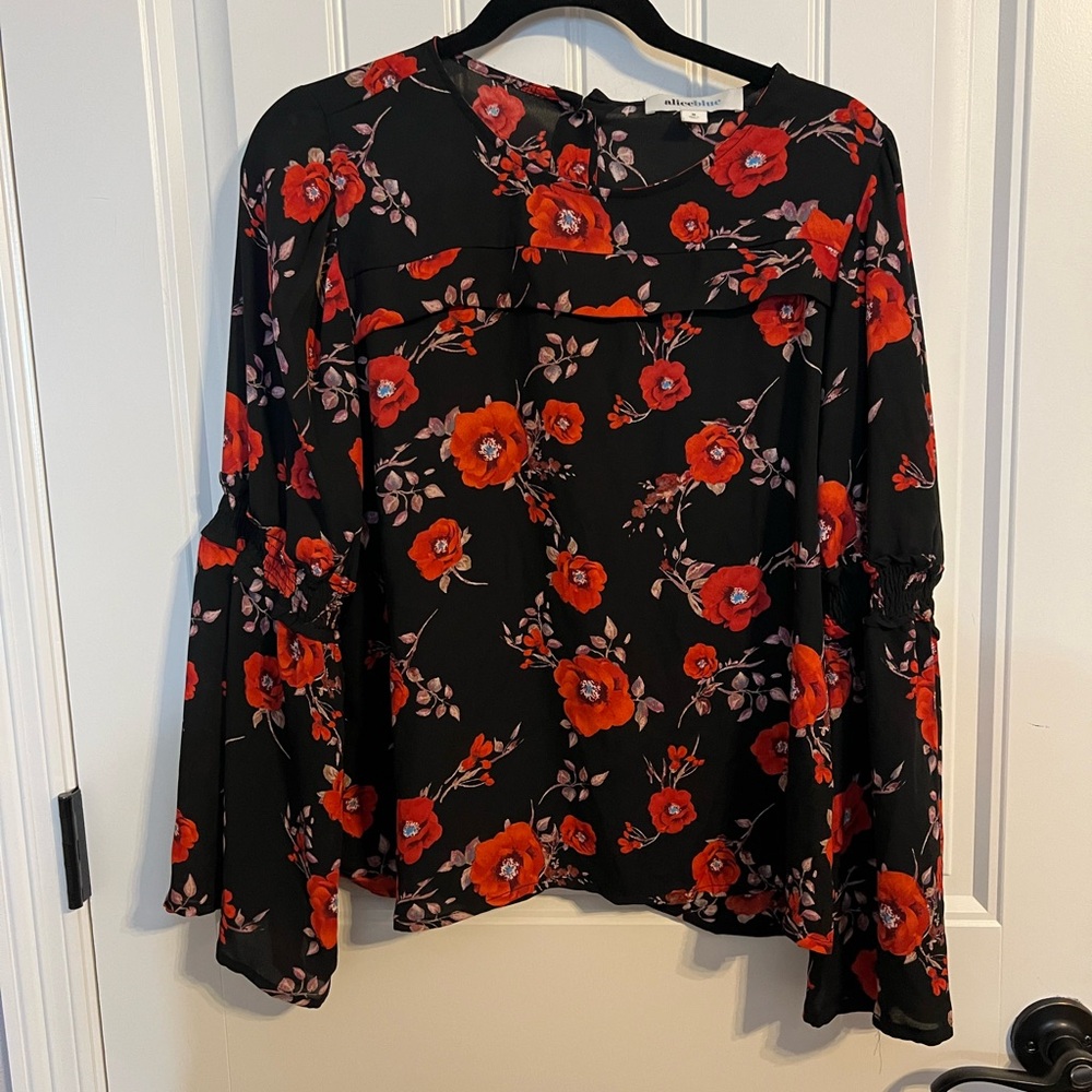 #5861. AliceBlue Women's Crepe Floral Print Long Bell Sleeve Blouse. Size M
